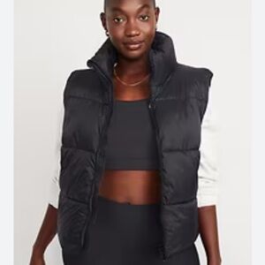 Old Navy Black Puffer Vest